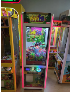 Máquina de grua com gancho de prémios Magic Toys,... 2