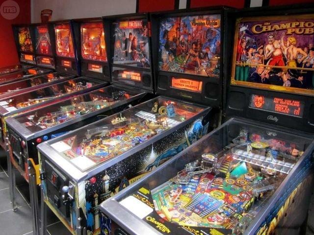 Las mejores ofertas en Máquinas de pinball de colección